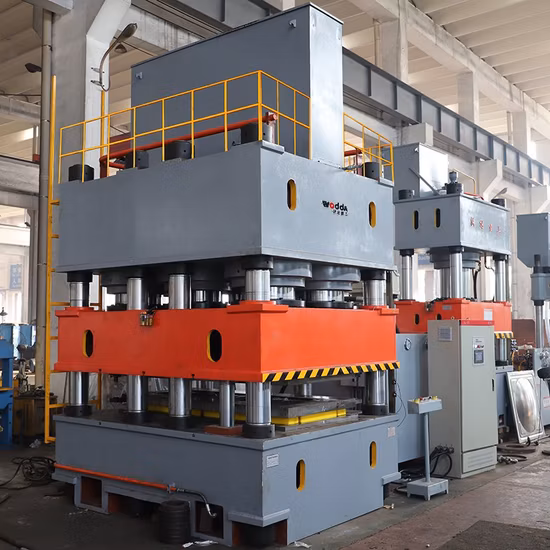 Zhongyou 고효율 자동 2500 톤/3000 톤 철 강철 금속 도어 패널 엠보싱 도어 스킨 수압 프레스/Ce&SGS를 누르는 기계